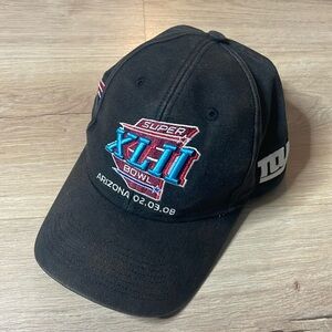 Vintage Super Bowl 42 Giants Patriots Black Hat. Adjustable. Signs of wear.